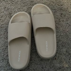 Cream slides